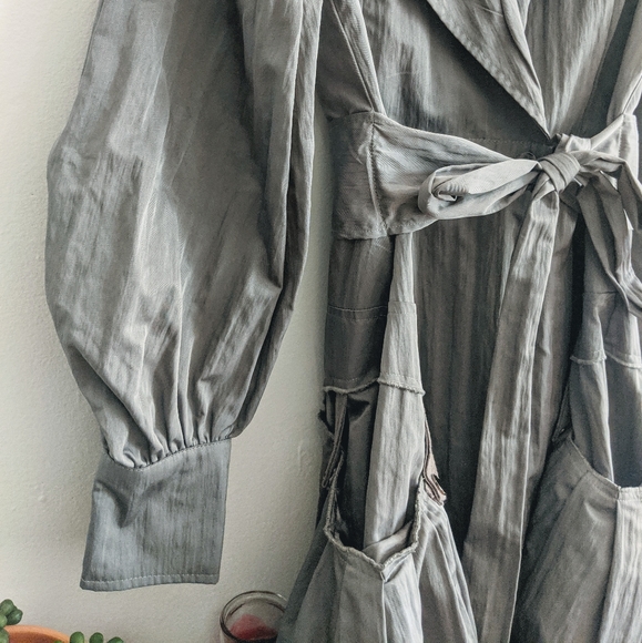 Vintage Metallic Gray Ruffled Petticoat Trench Coat Jacket - Picture 3 of 4